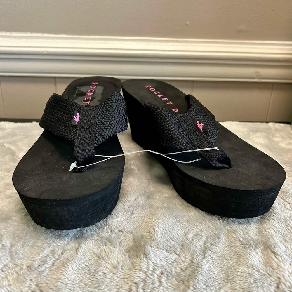 Rocket Dog Black Wedge Sandals Sz 11 NWOT - Picture 8 of 11